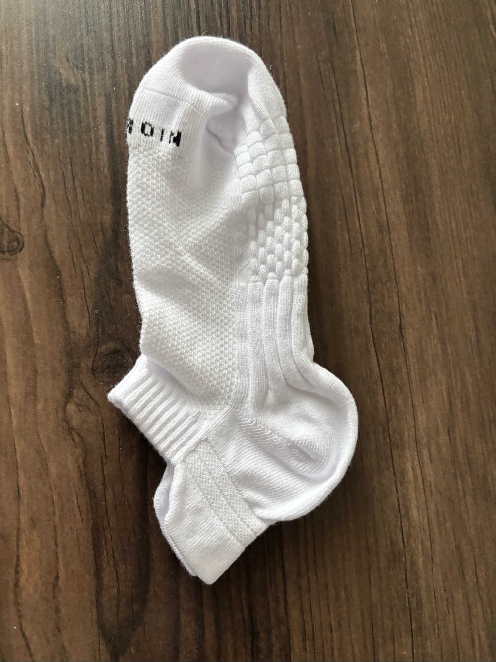 White Cushioned Low-Cut Athletic Sock